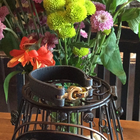 Dark gray leather like bracelet band - Picture 1 of 1